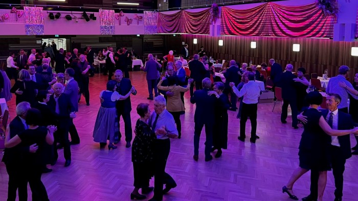 aa_stadtball2_190123.jpg