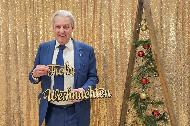 aa_weihnachtsgruesse_2025.jpg